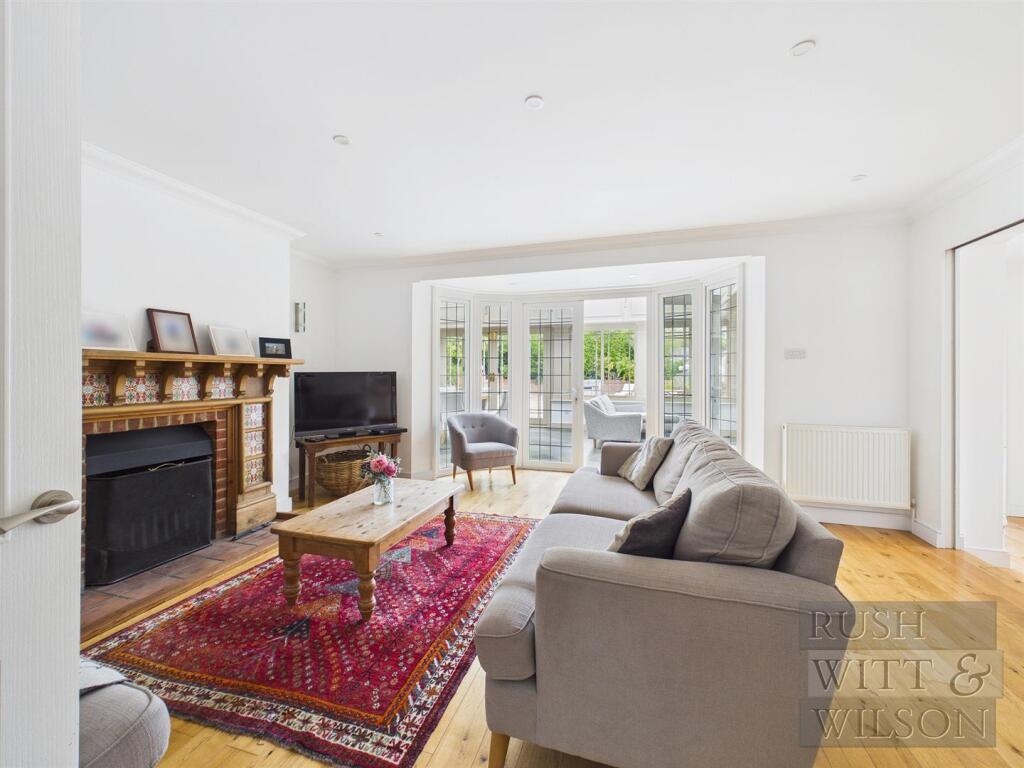 House in Bexhill-on-Sea, White Hill - View 5