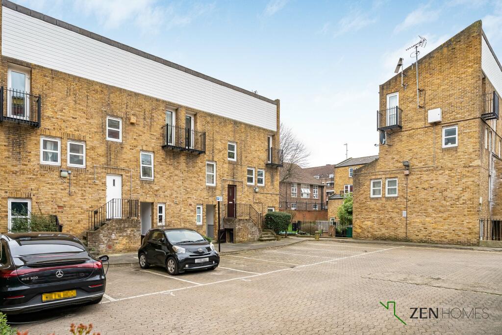 2 bedroom maisonette for rent
