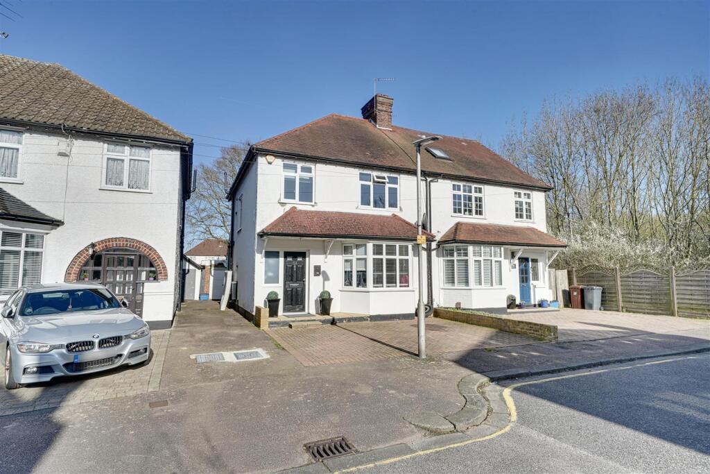 Main image of property: Hill Crest, Potters Bar