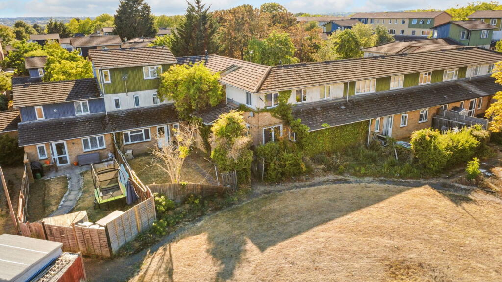 Main image of property: Mitcham Place,Bradwell Common,Milton Keynes,MK13 8BS