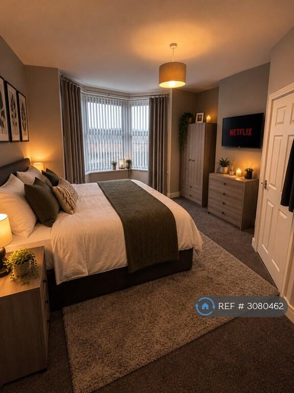 House in Stockton-on-Tees - More