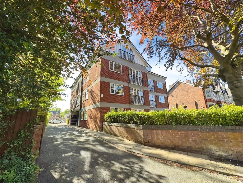 Main image of property: Heaton Road, Withington, Manchester, M20