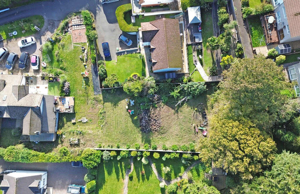 Superb Plot, Mountain Road - View 5