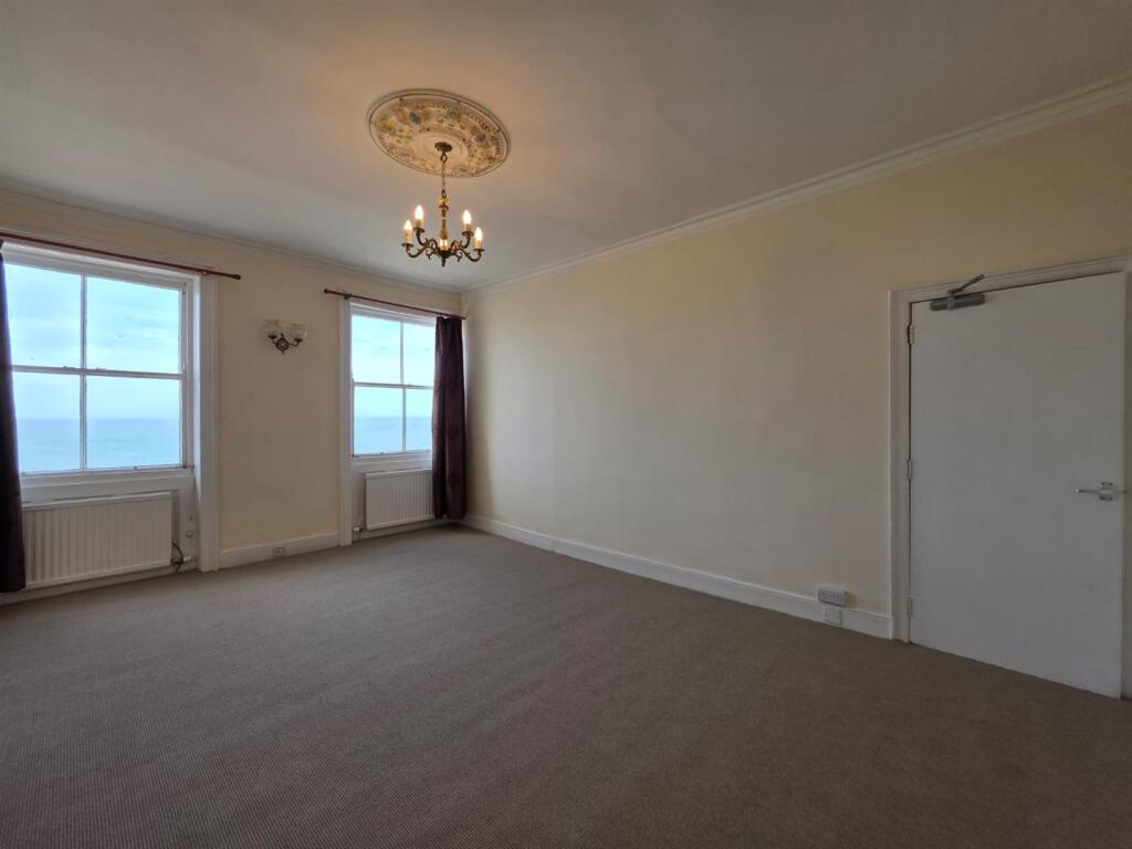 Apartment in York - View 4