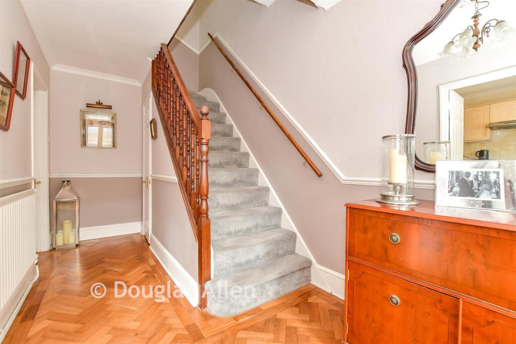 House in Ilford - View 4
