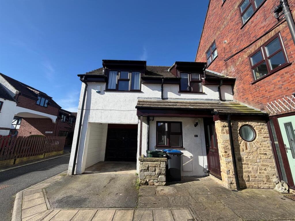 Main image of property: Swale Court, Silsden