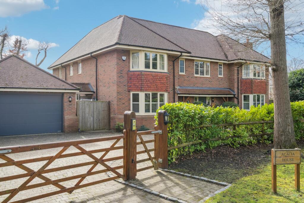 Main image of property: Birkett Way, Chalfont St Giles (Little Chalfont)