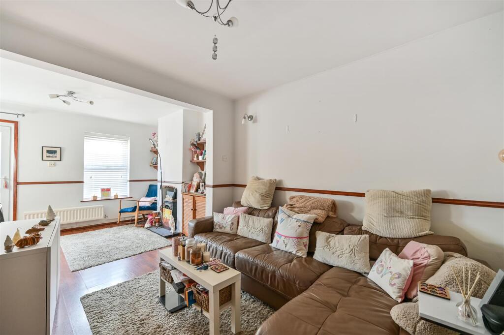 House in Reading - View 2