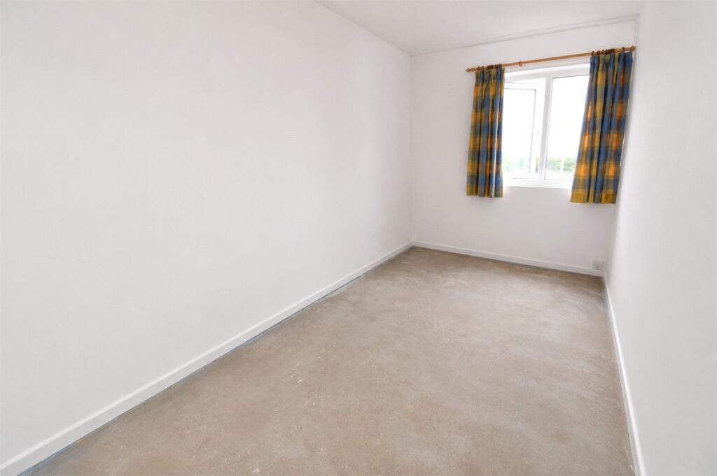 Apartment in Greasby, Liverpool City Region - More