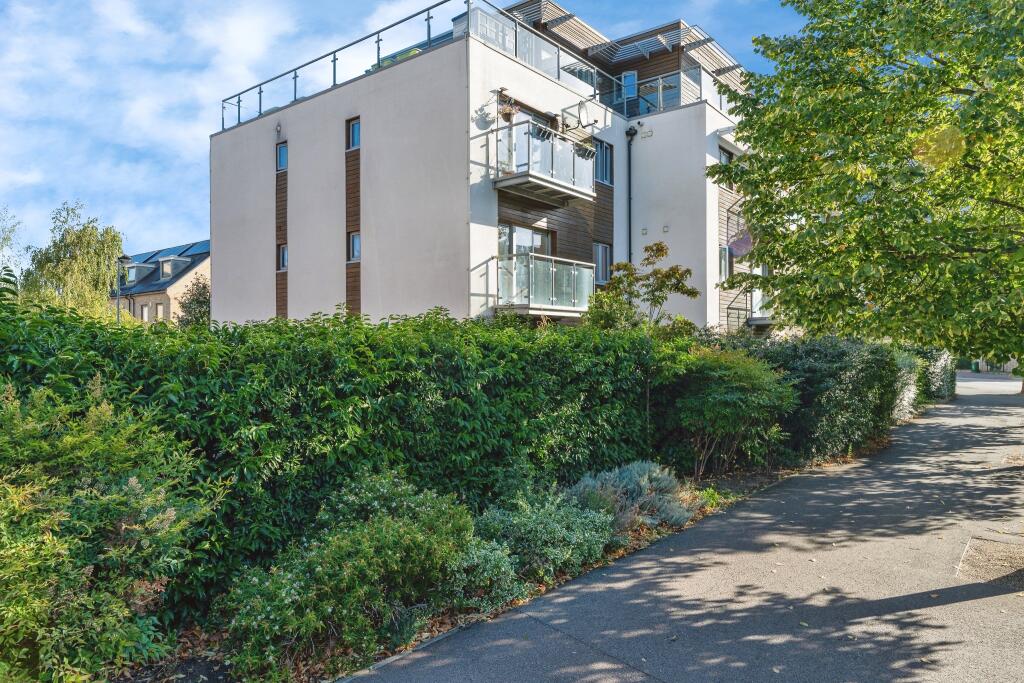 Main image of property: Chieftain Way, Cambridge, CB4