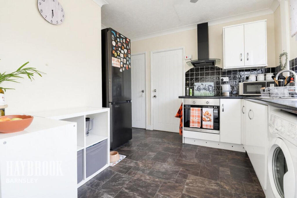 House in Sheffield - View 4