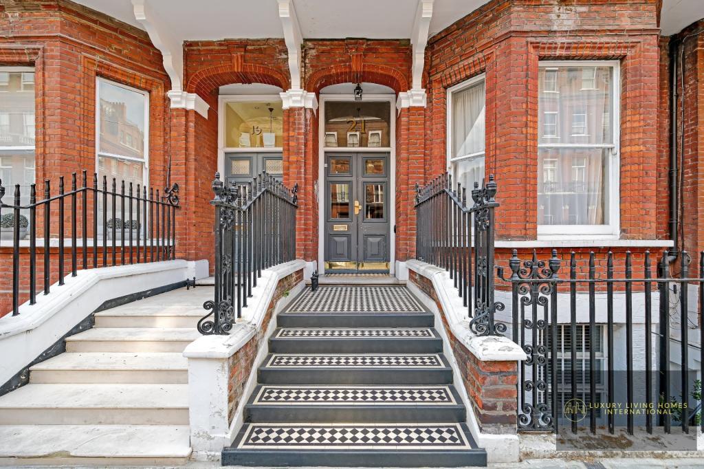 Main image of property: Rosary Gardens, SW7