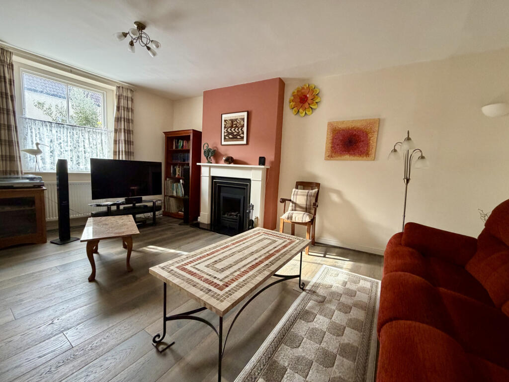 Southover, Wells, Somerset, BA5 photo 2