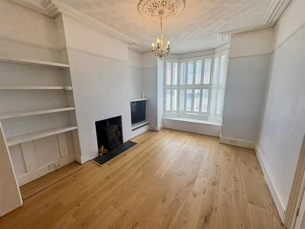 House in Portsmouth, Southsea - View 2