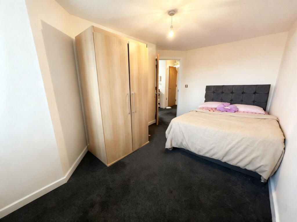 Apartment in Birmingham, Rea Valley, Digbeth - More