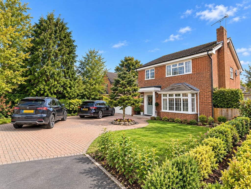 House in Crewe - View 2