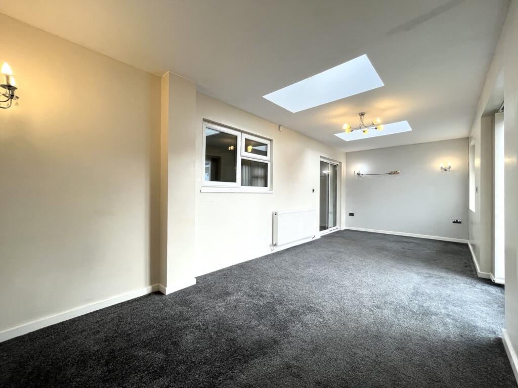 House in Wolverhampton, West Midlands - View 5