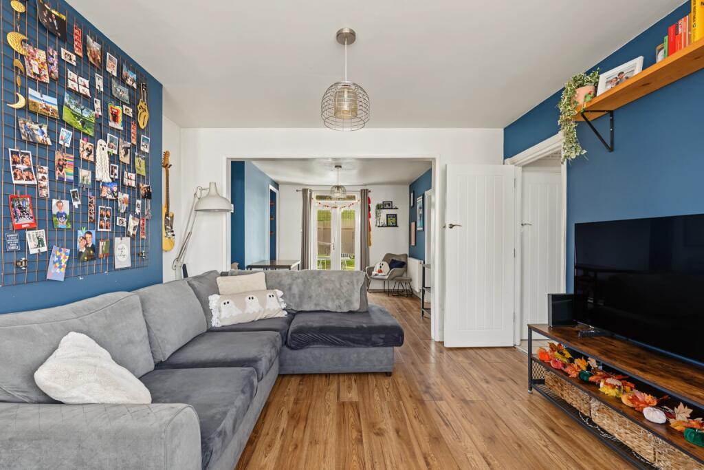 Sanctuary Road, Gillingham - Guide Price £325,000 to £350,000 photo 4