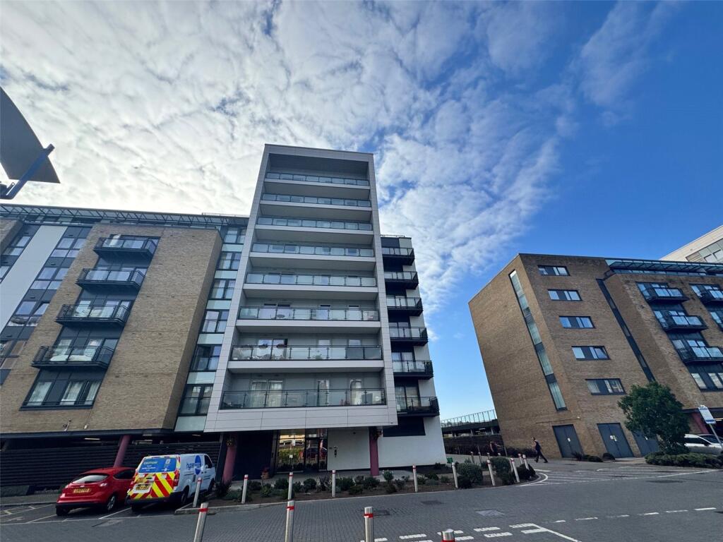 Main image of property: Davaar House, Ferry Court, Prospect Place, Cardiff Bay, CF11
