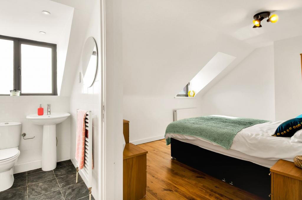 House in Leeds, Meanwood - View 3