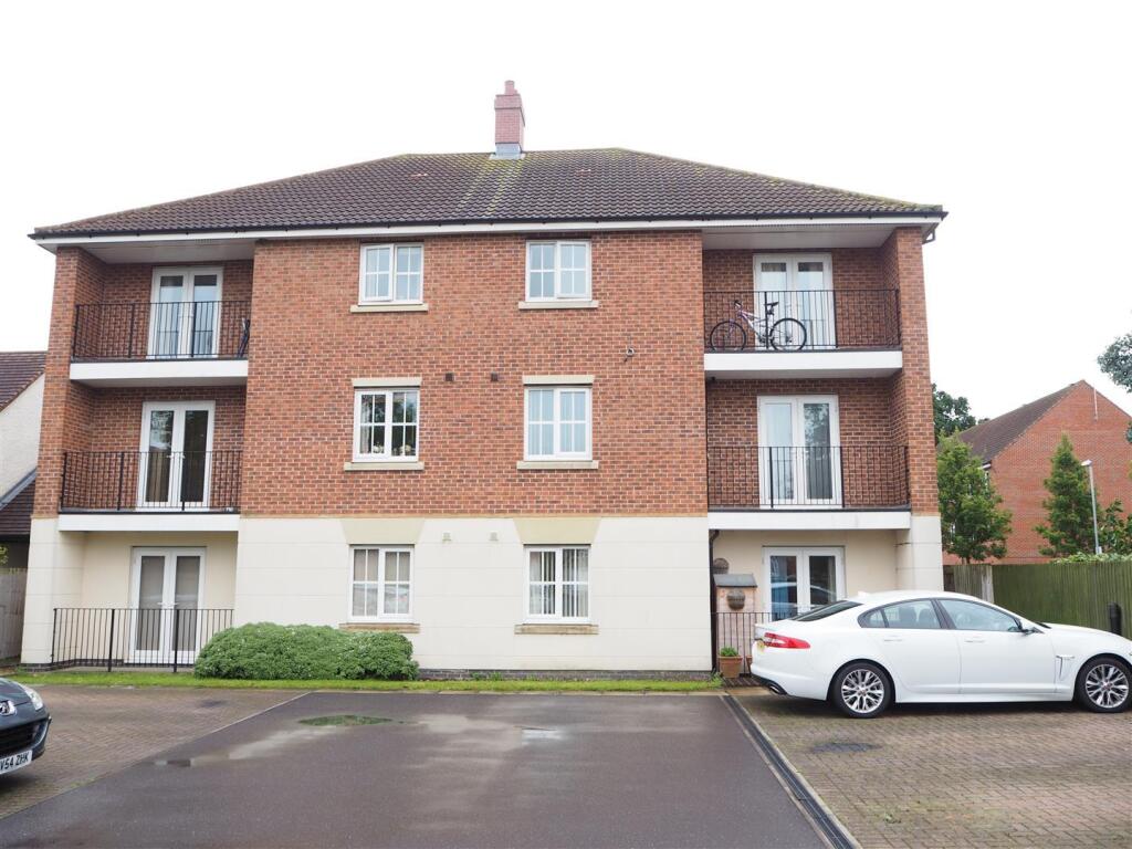 Main image of property: Rubys Walk, Fernwood, Newark, NG24