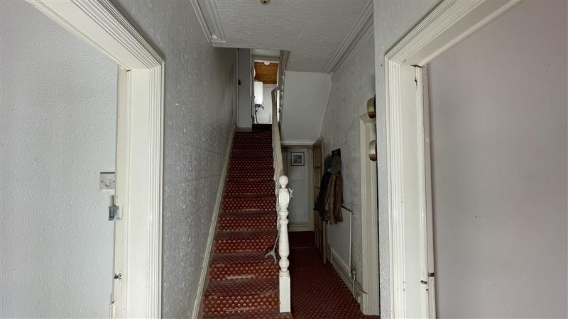 House in Blackpool, North Shore - More