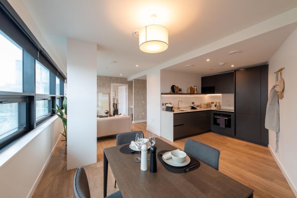 Main image of property: The Octagon, 4 Lyon Queensway, B3