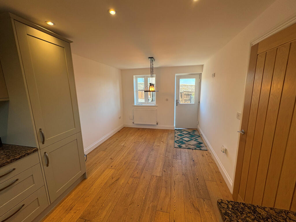 House in Ilchester, Somerset - View 3