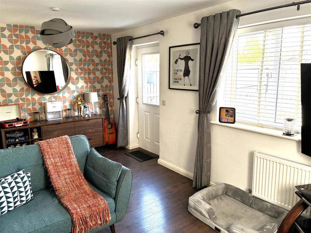Skippers Close, Blaby, Leicestershire photo 2