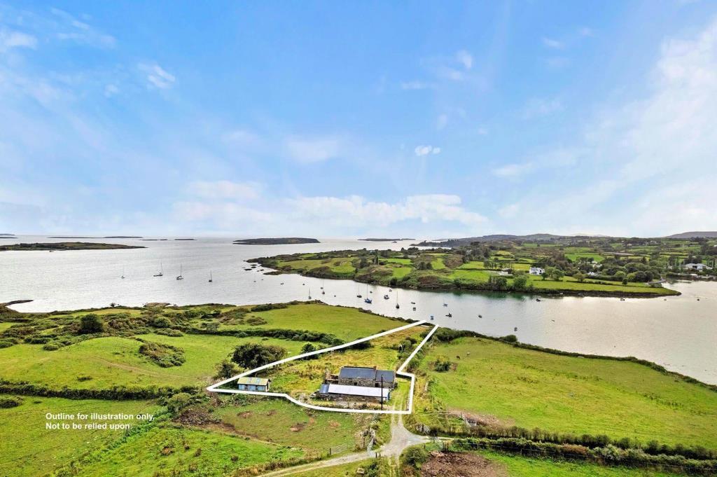 Main image of property: Rossbrin Cove, Cappaghglass, Schull, Co Cork, P81CP80