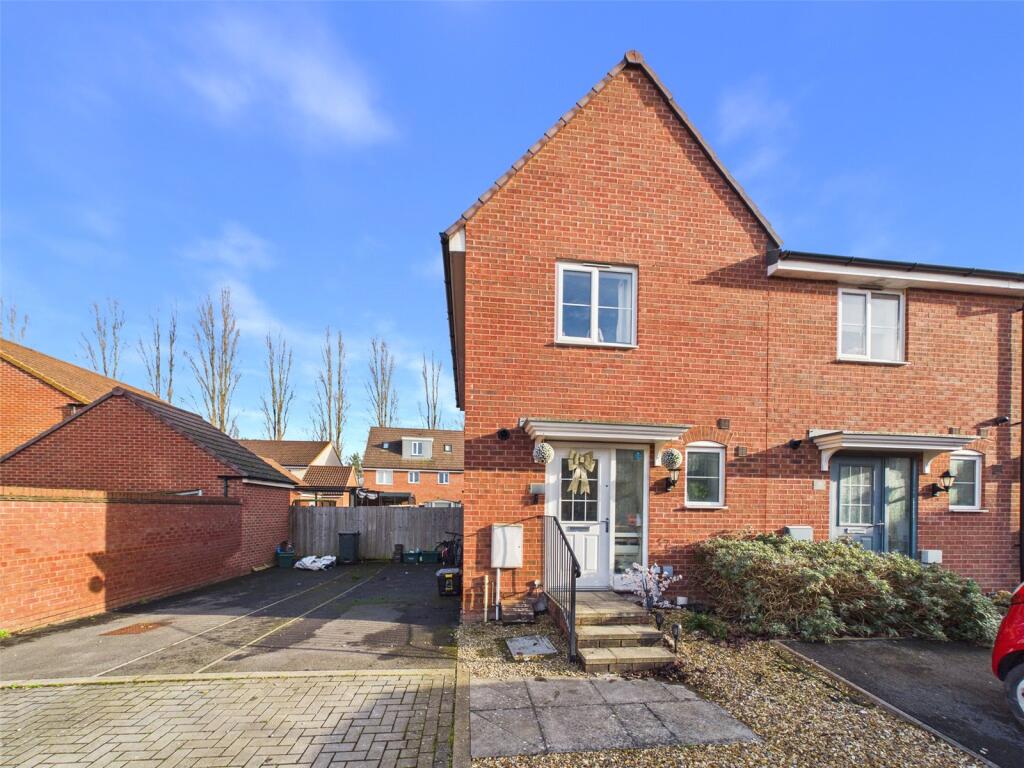 Main image of property: Fauld Drive Kingsway, Quedgeley, Gloucester, Gloucestershire, GL2
