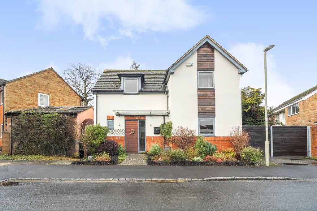 Main image of property: Crecy Walk, Woodstock, OX20