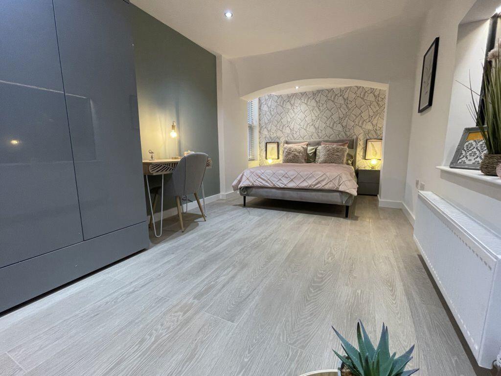 Main image of property: Room 4, Flat 1, Priestgate, Peterborough, PE1 1JL