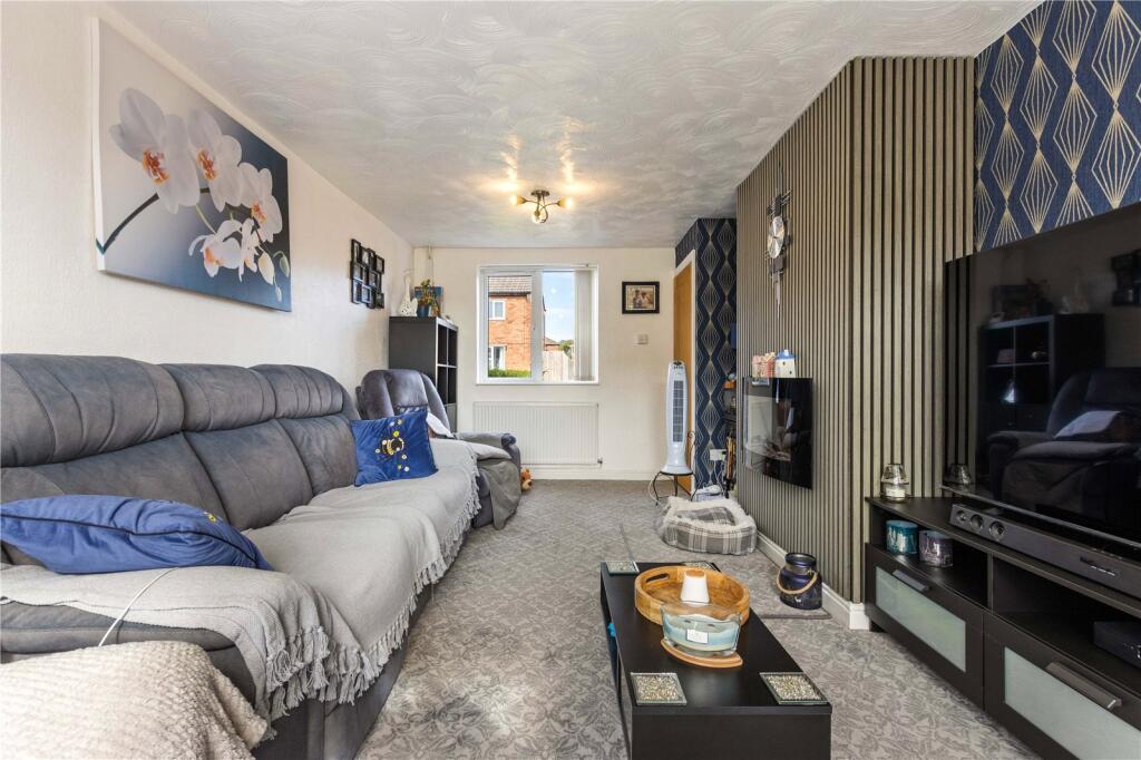 House in Doncaster, North Lincolnshire - View 4