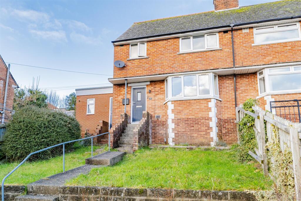 Main image of property: Southey Street, Barry