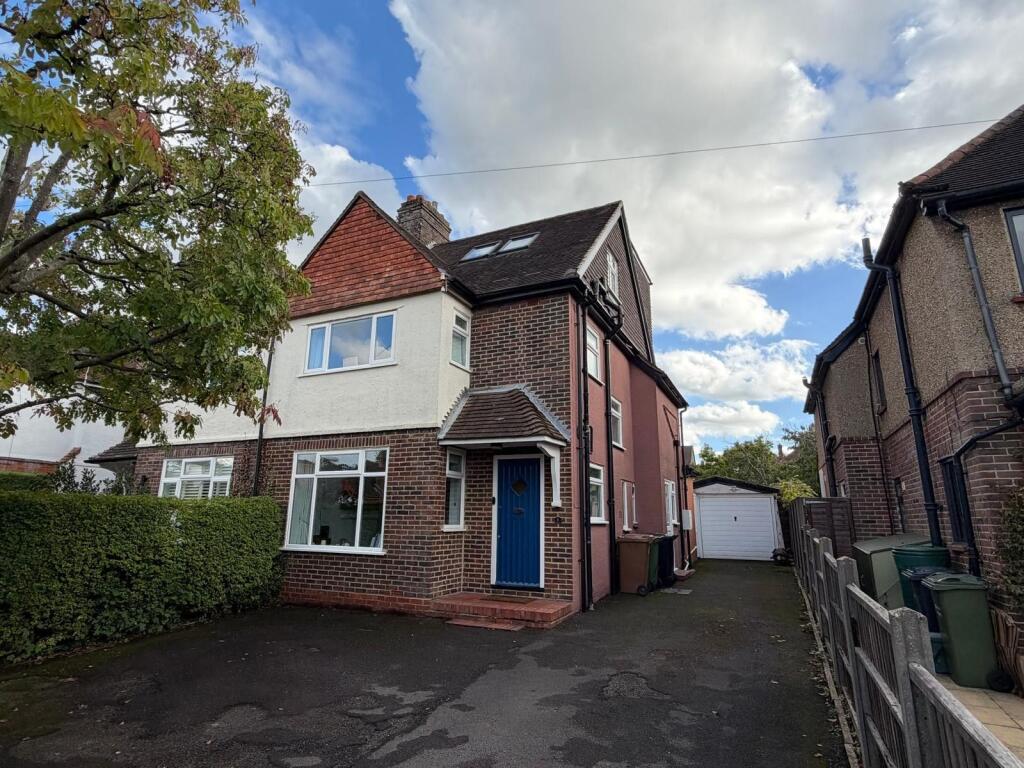 4-bed semi-detached on Carroll Avenue, Merrow, GU1, £875,000