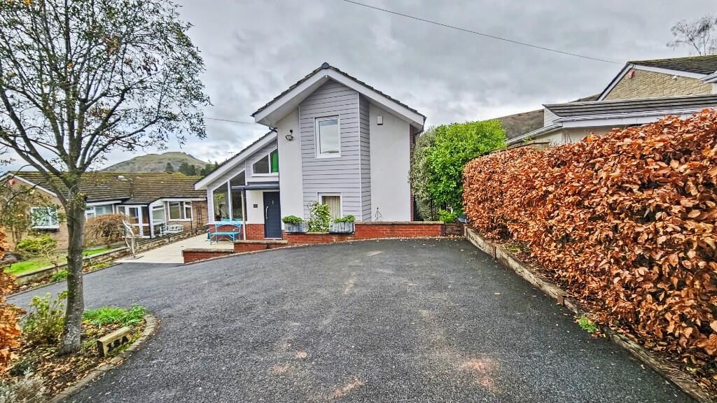 Main image of property: Woodwynd, 18A Chelmick Drive, Church Stretton, Shropshire, SY6 7BP