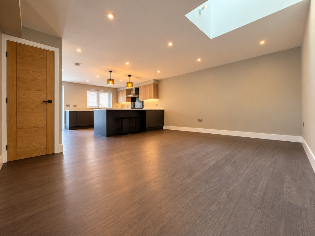 House in Nottingham - View 4