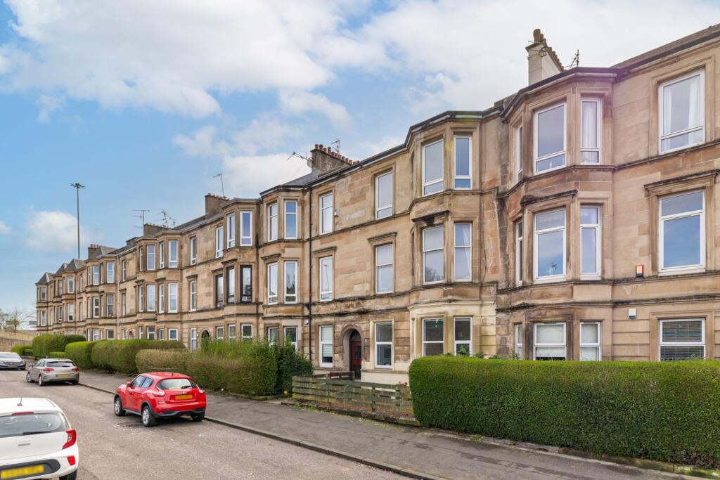 Main image of property: 11 Victoria Park Drive South, Whiteinch, G14