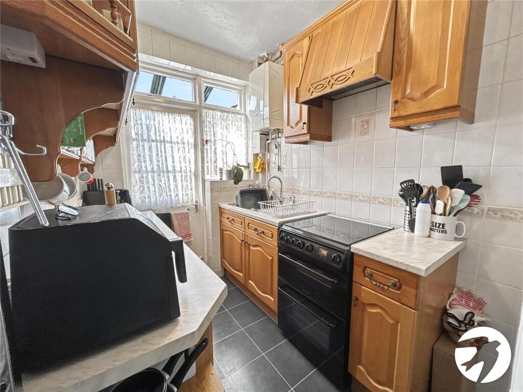 House in Sidcup, Halfway Street, Blackfen - View 5