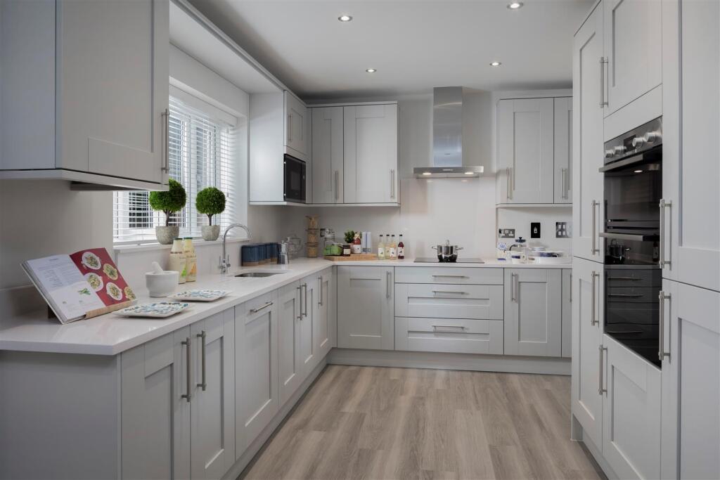 4-bed detached on Tring Road, Wilstone, Tring, £920,000