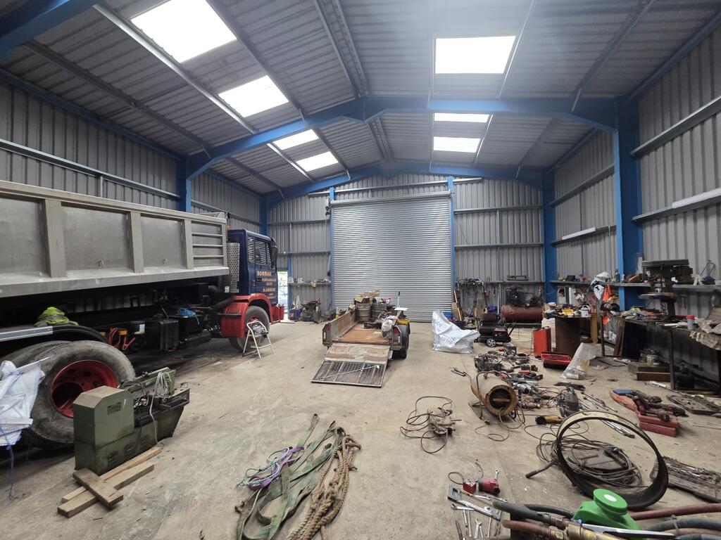 Photo 2
