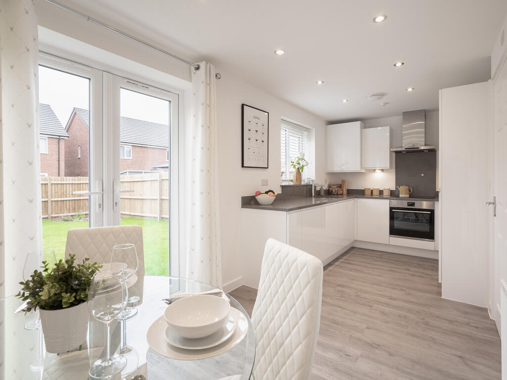 Apple Tree Close, Abbeymead, Gloucester, GL4 5BZ image 5