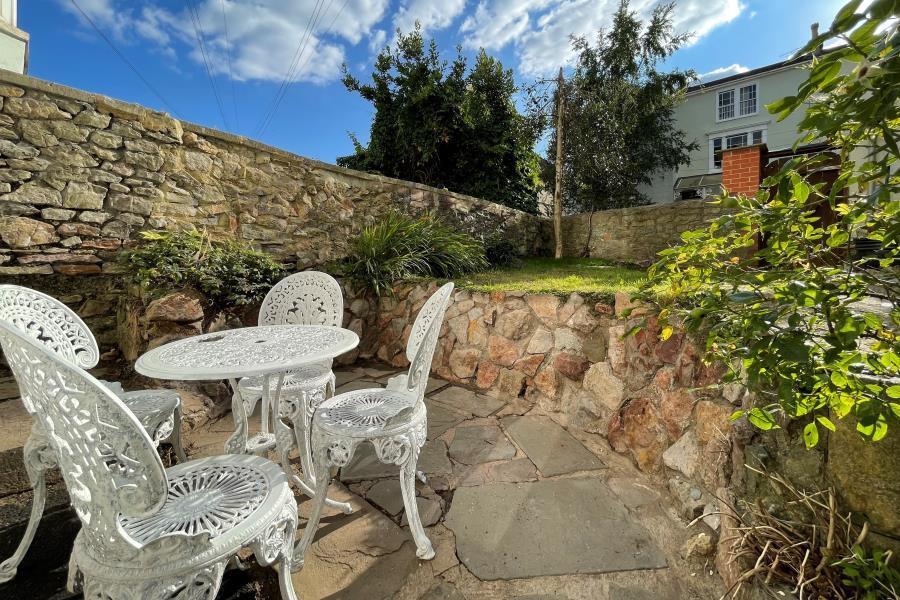 Main image of property: Hampton Road- Redland