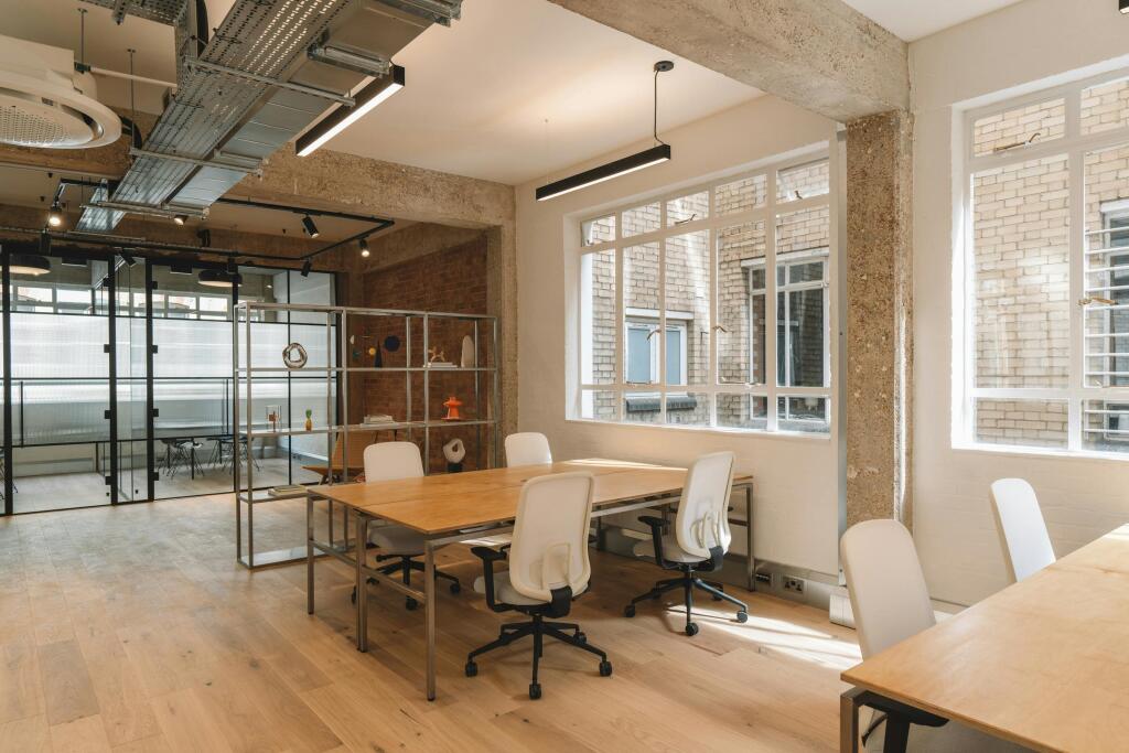 11-12 Great Sutton Street - Interior