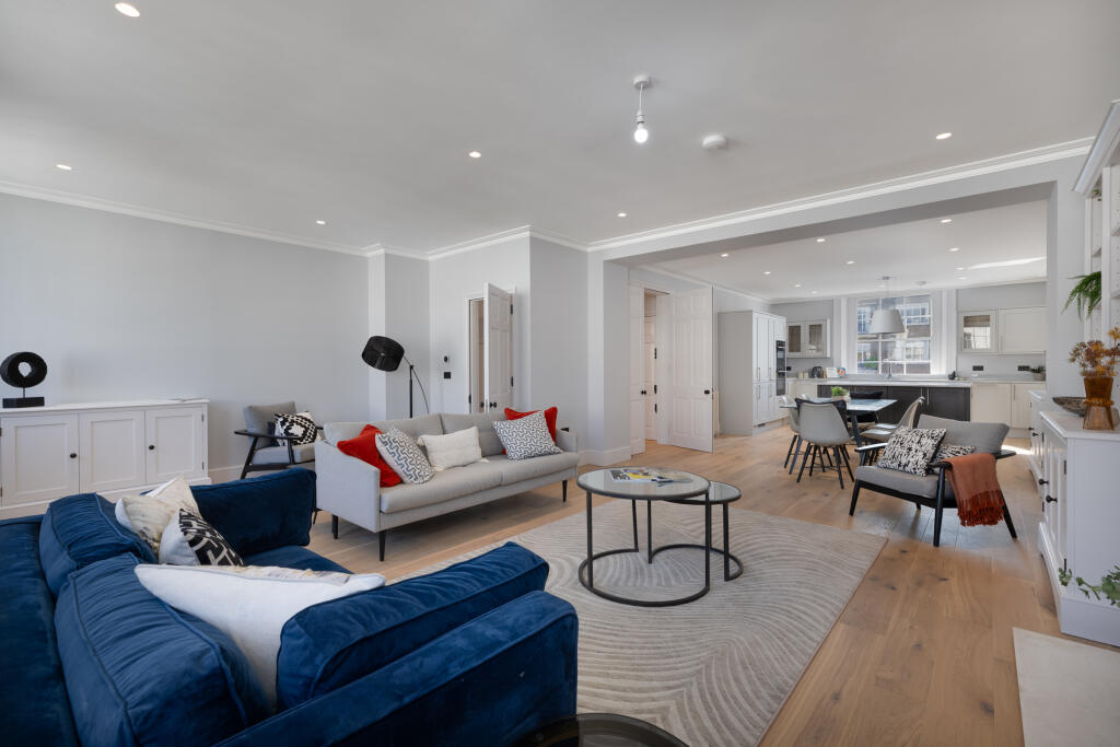 Apartment in London, City of Westminster - View 5