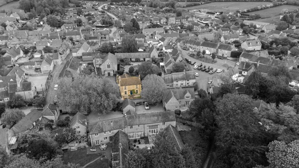 The Manse, Mill Lane, Brigstock, Kettering photo 4