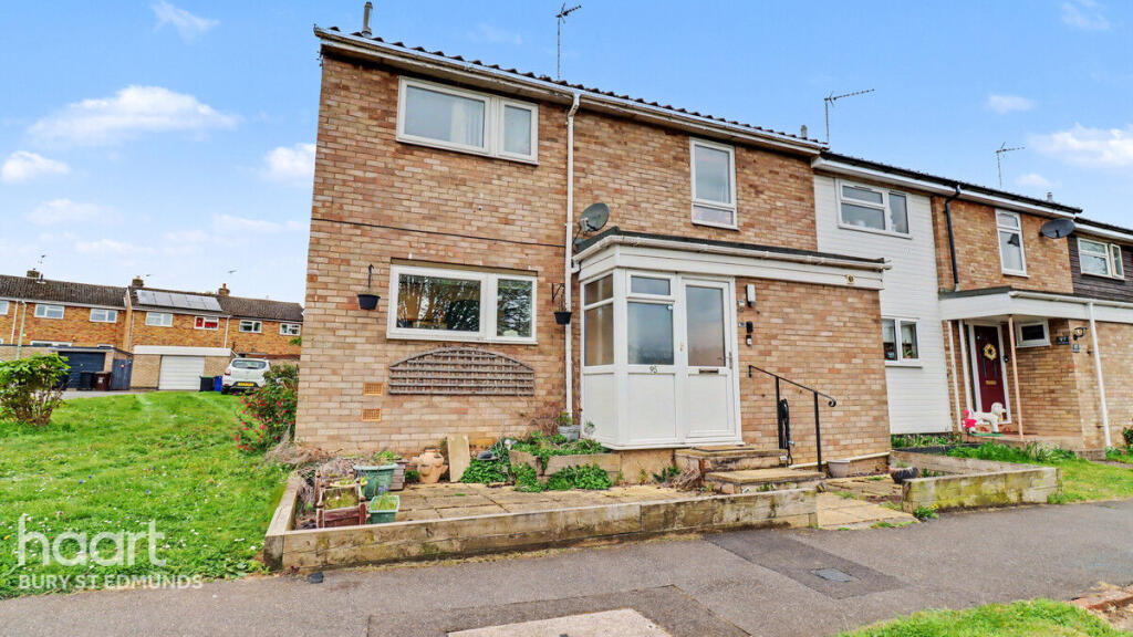 3-bed terraced on Mayfield Road, Bury St Edmunds, £210,000