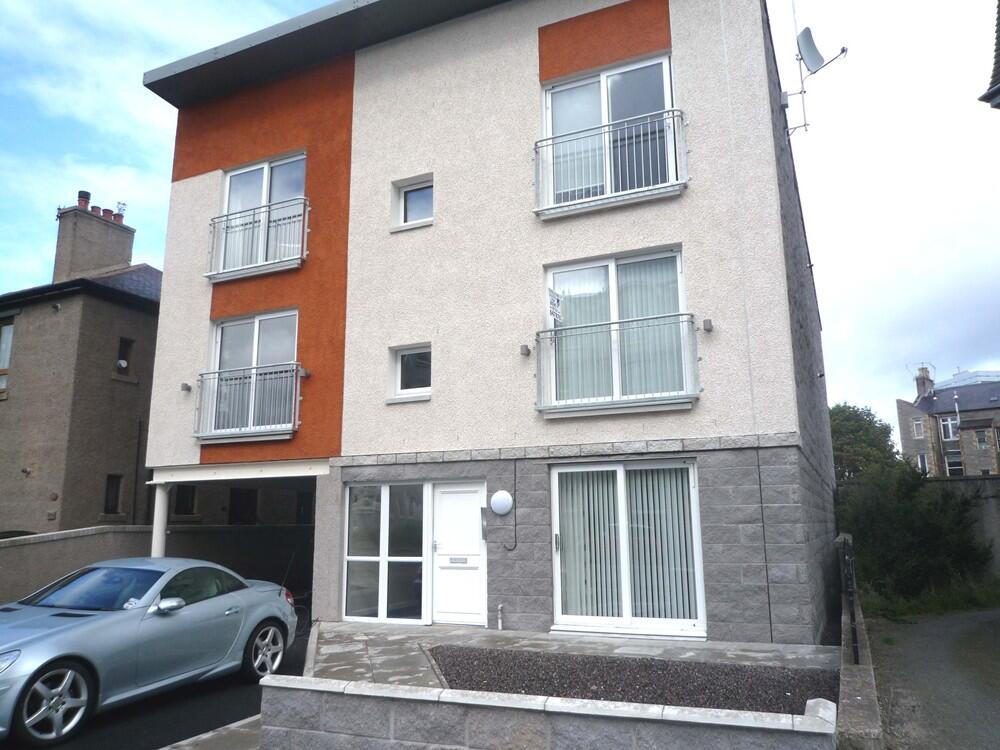 Main image of property: 143c Gray Street, Aberdeen, AB10 6JJ