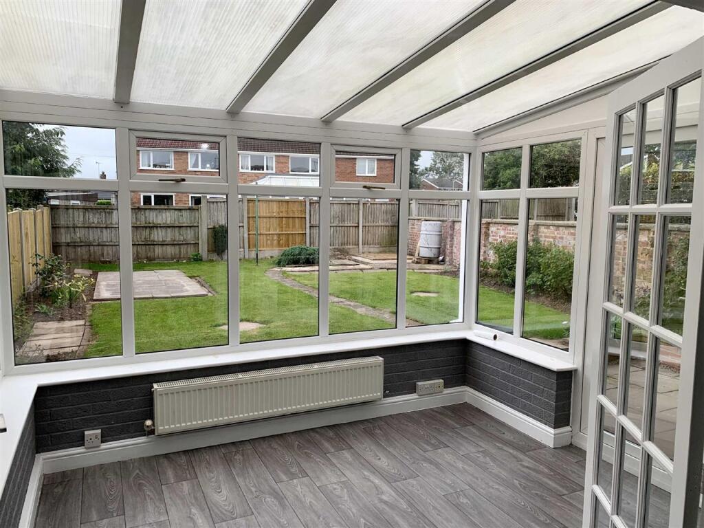 House in Stoke-on-Trent - View 5